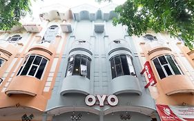 RedDoorz At Jalan Asia Medan